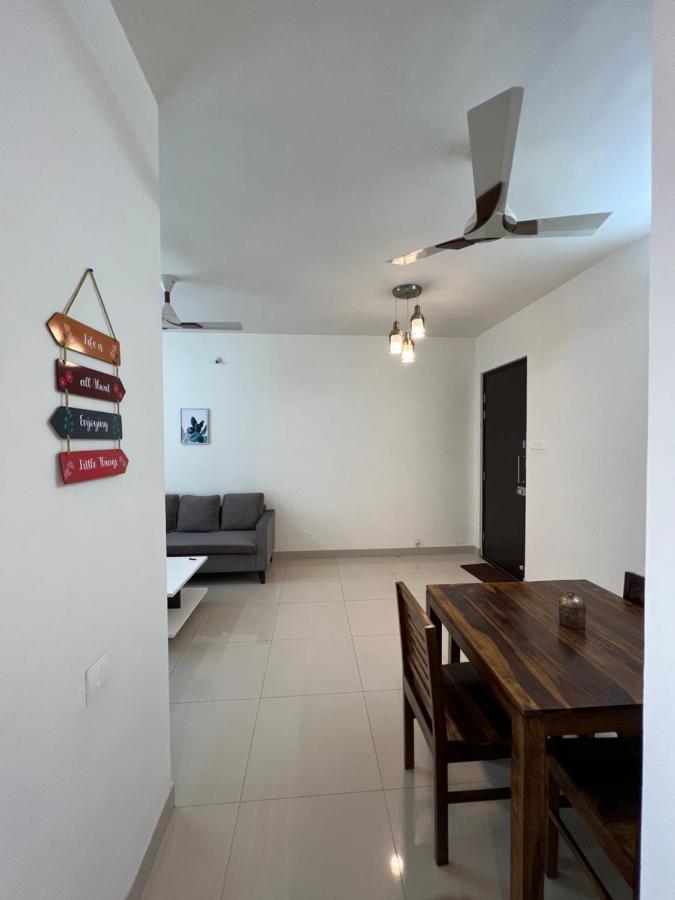 2Bhk Luxurious Beautiful Flat Near Iim Aiims Appartement Nagpur Buitenkant foto